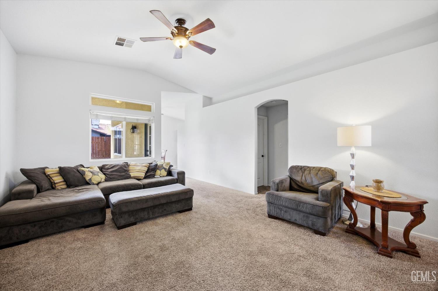 4517 Kaytlain Avenue — photo 9