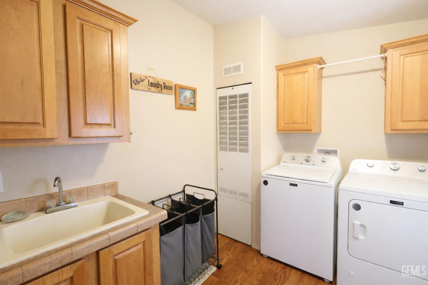 1225 Taft Highway — photo 5