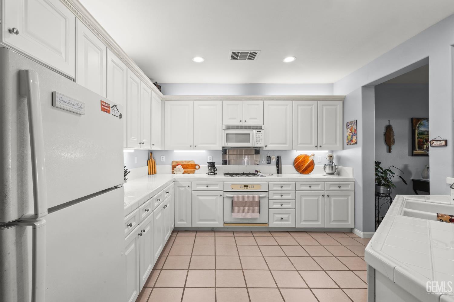 2306 Snowdrop Drive — photo 16
