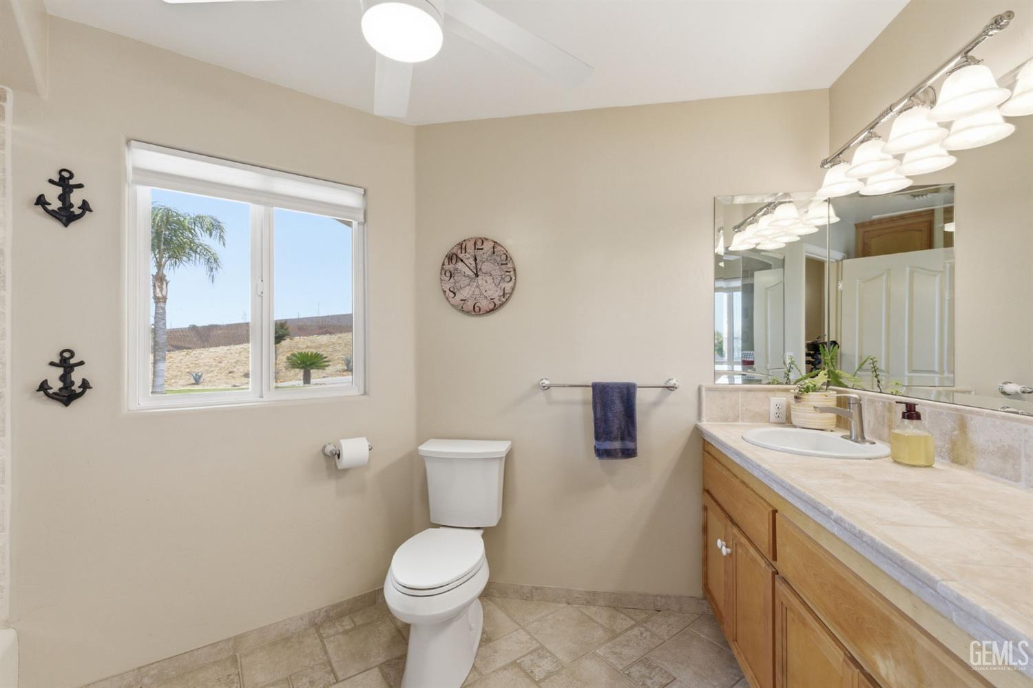 5056 N Hills Drive — photo 56