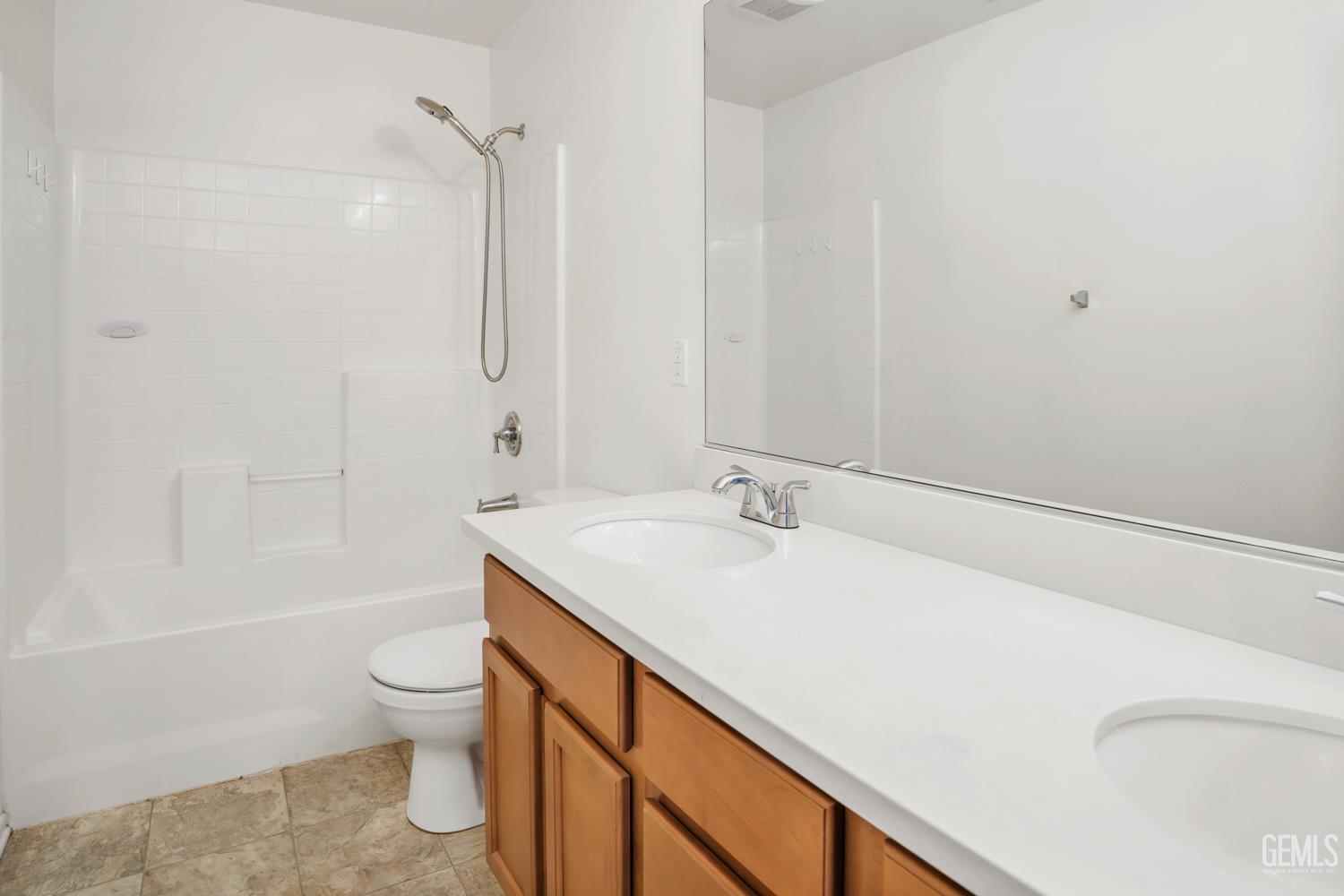 15419 Calabria Court — photo 28