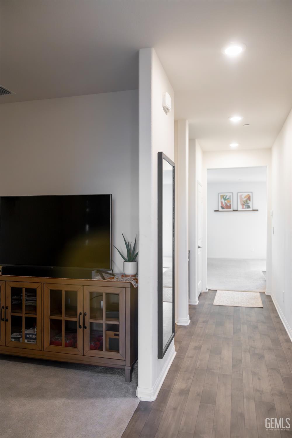 7418 Koyuk River Street — photo 4
