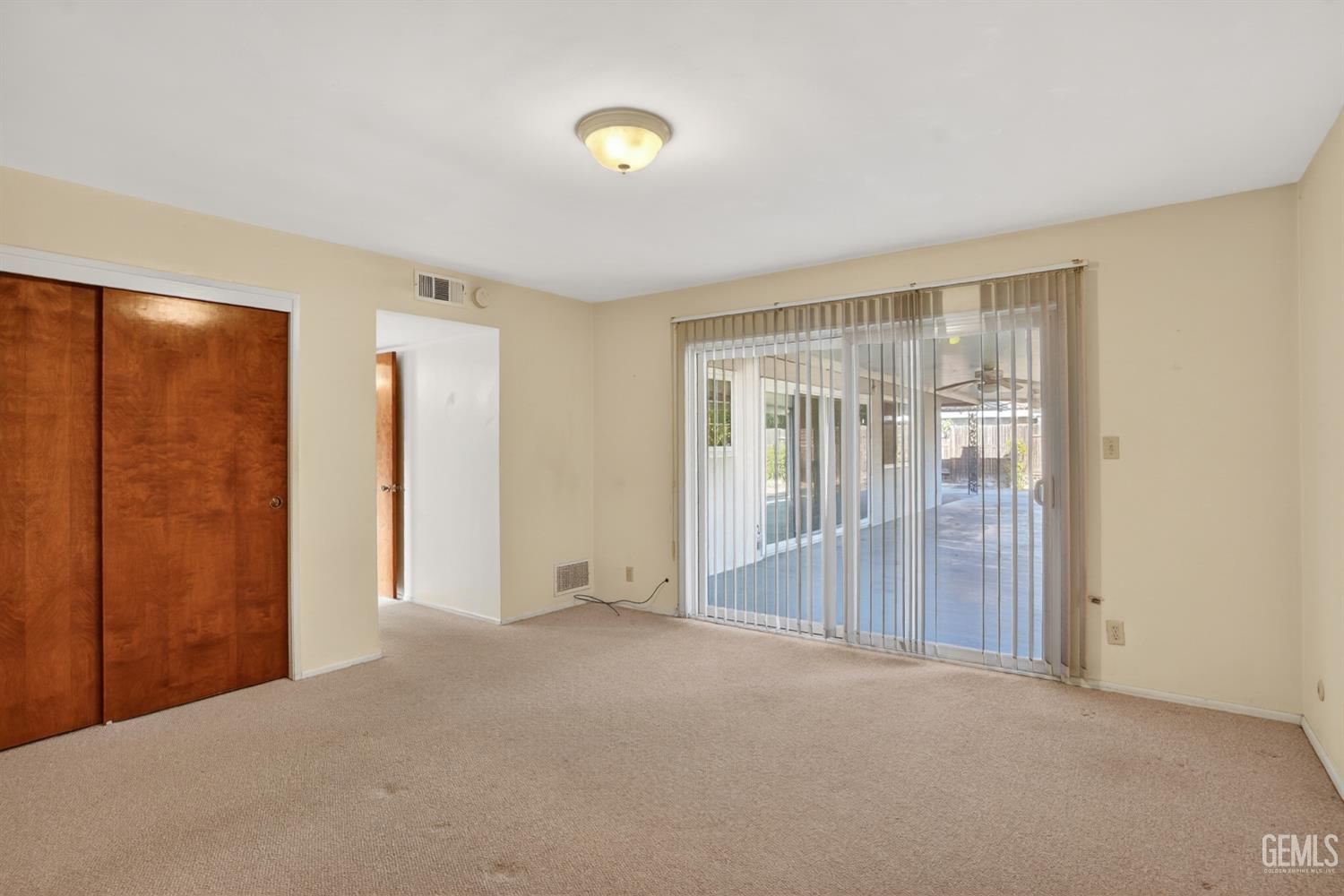 6117 Euclid Avenue — photo 20