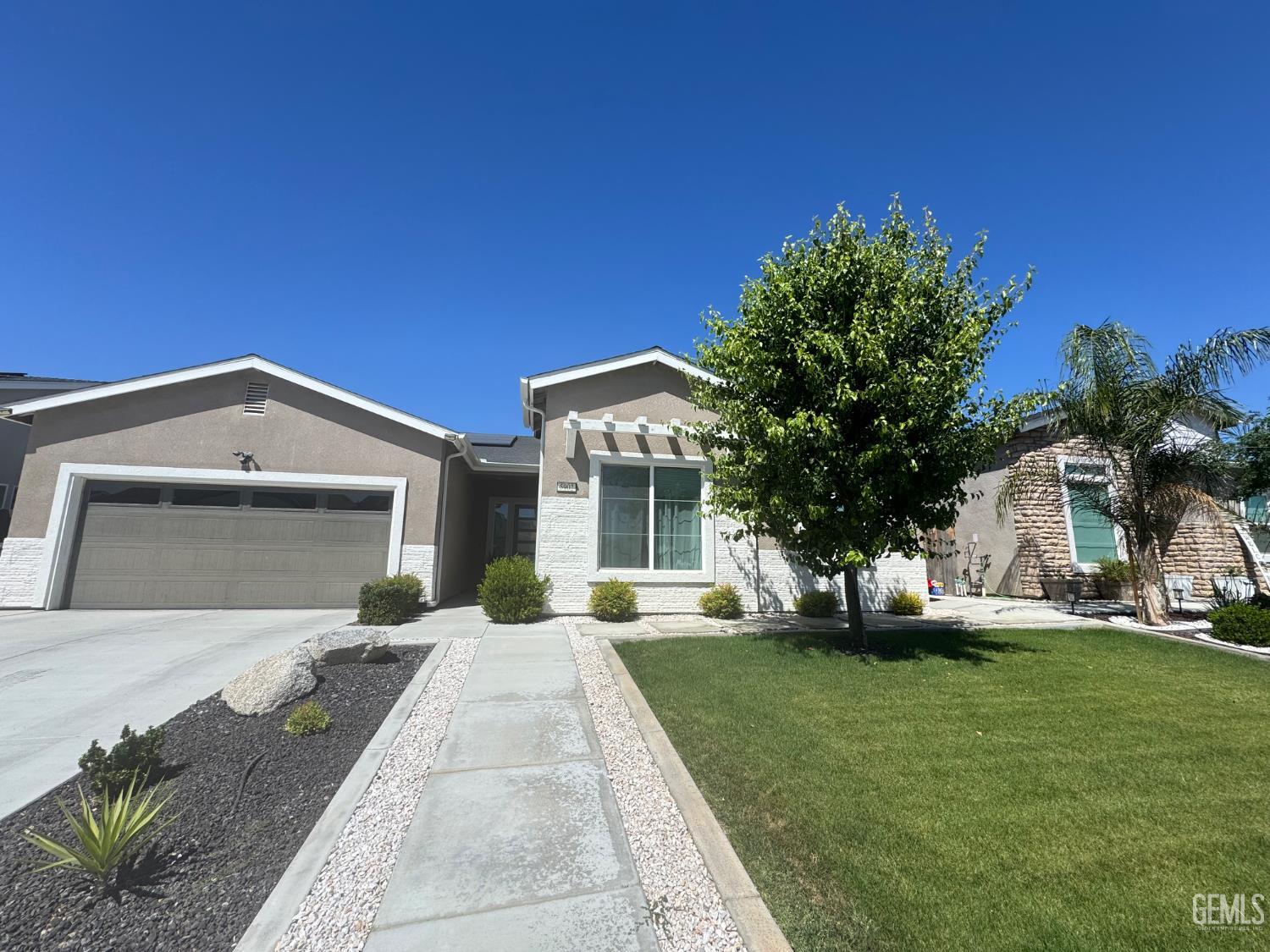 5902 Ocean Jasper Drive — photo 4