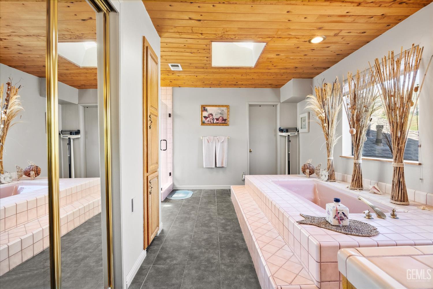 24930 Paramount Drive — photo 41