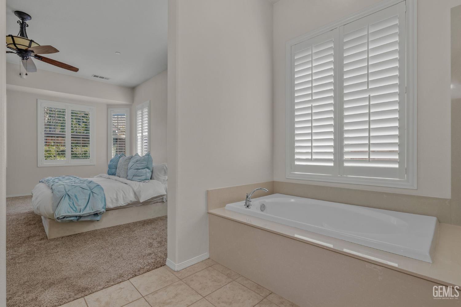 6409 Dover Place — photo 37