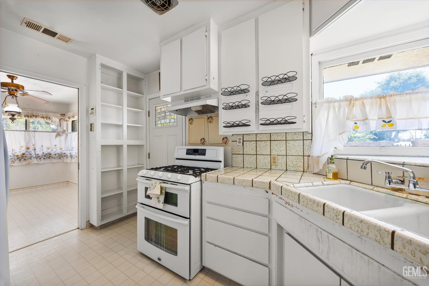 1744 Camino Sierra — photo 32