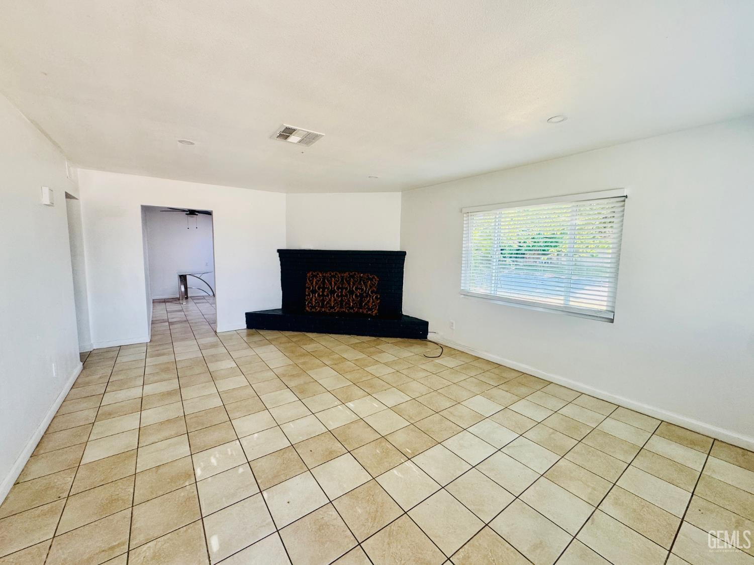3613 Granada Avenue — photo 9