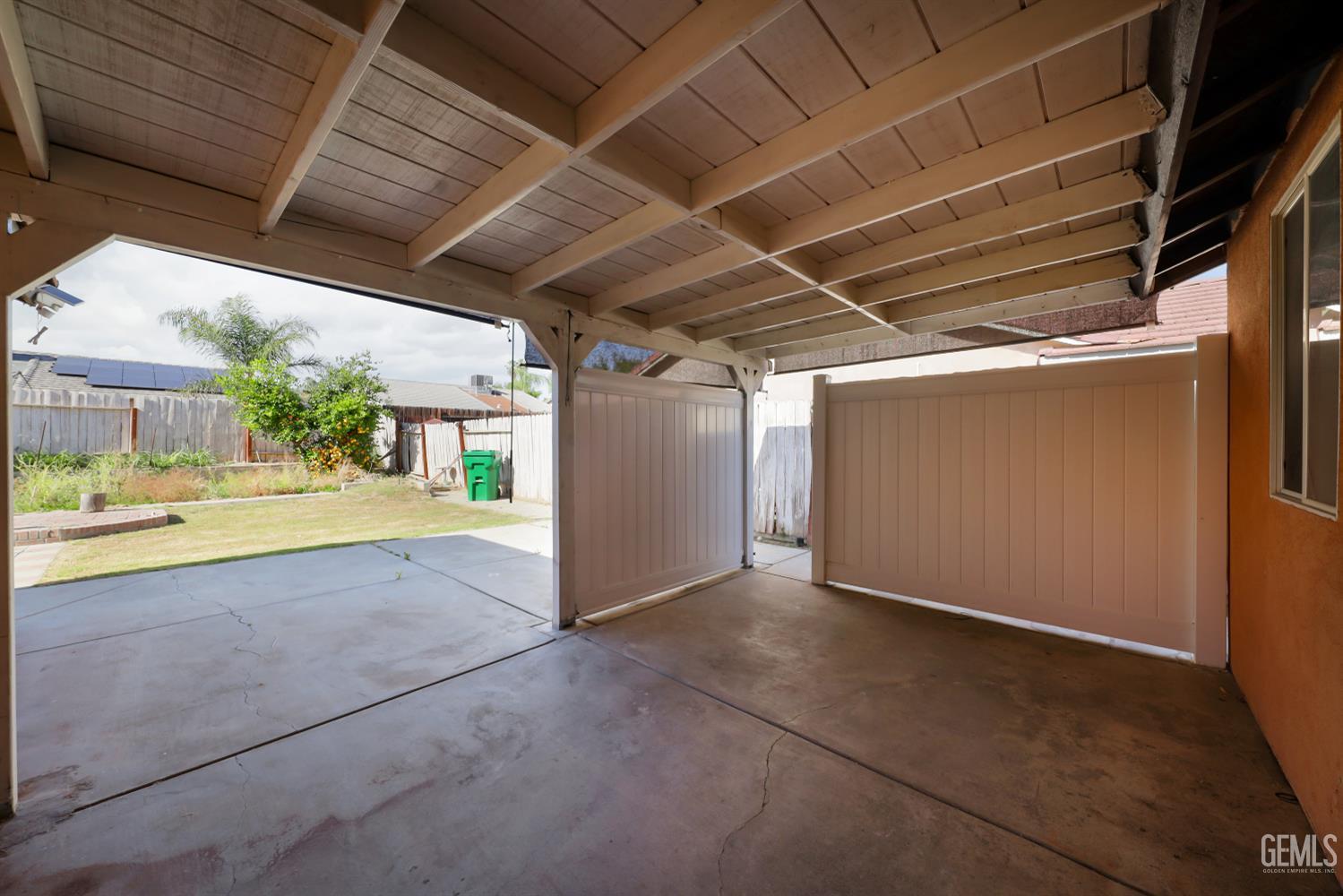 108 Sunny Meadow Drive — photo 39