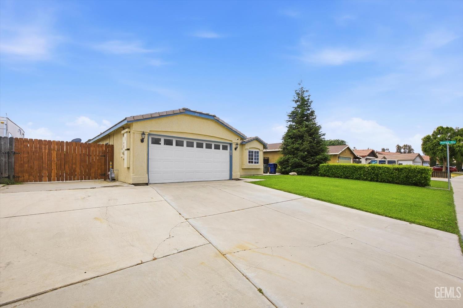 4517 Kaytlain Avenue — photo 4