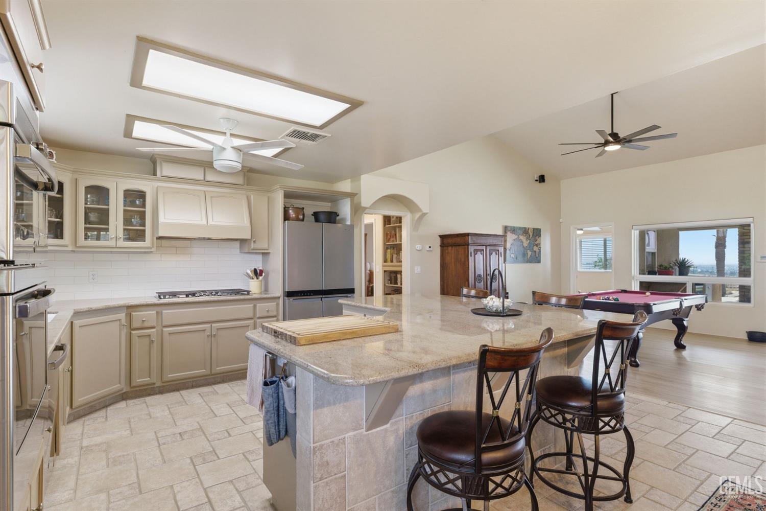 5056 N Hills Drive — photo 29
