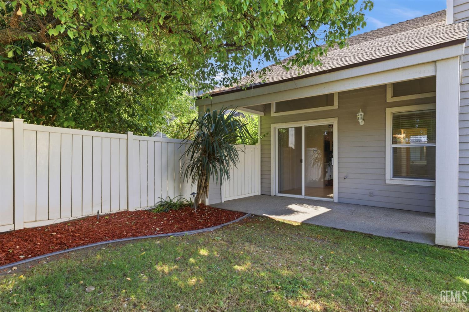 8000 Kroll Way — photo 36