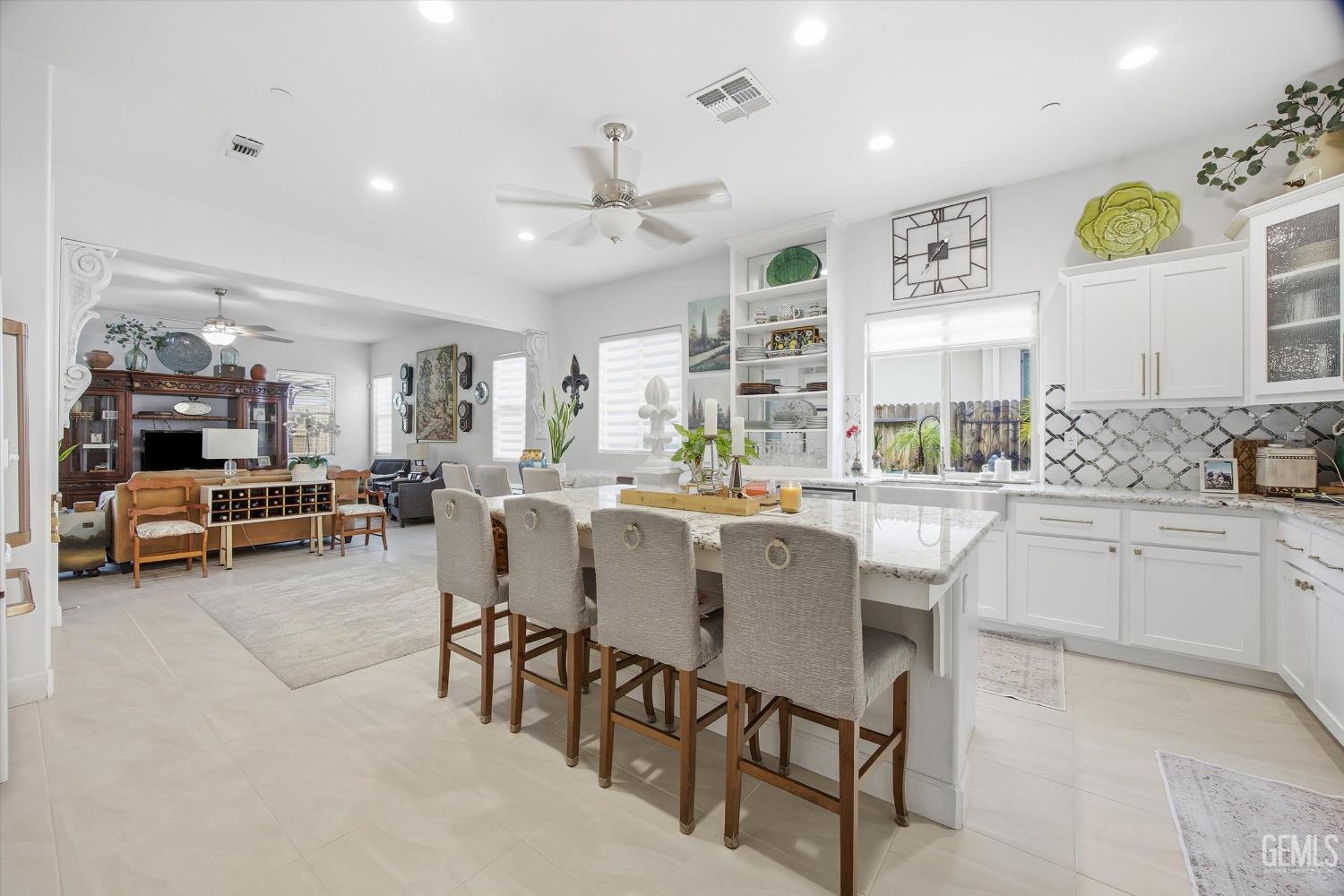 9106 Del Palma Drive — photo 8