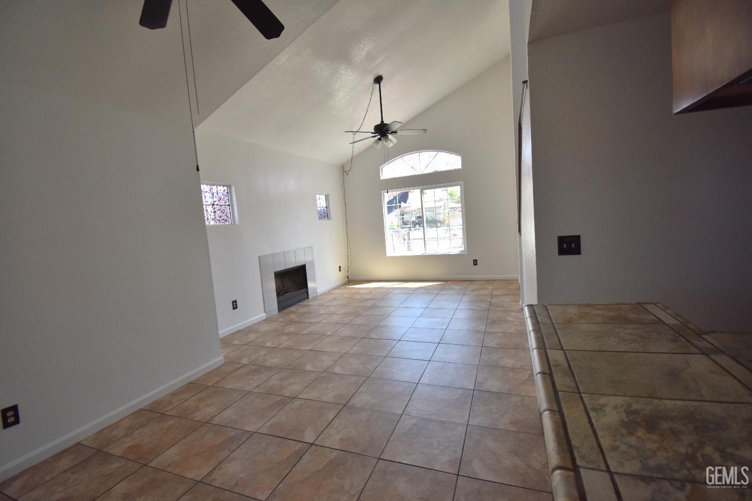 214 Dorrance Street — photo 8