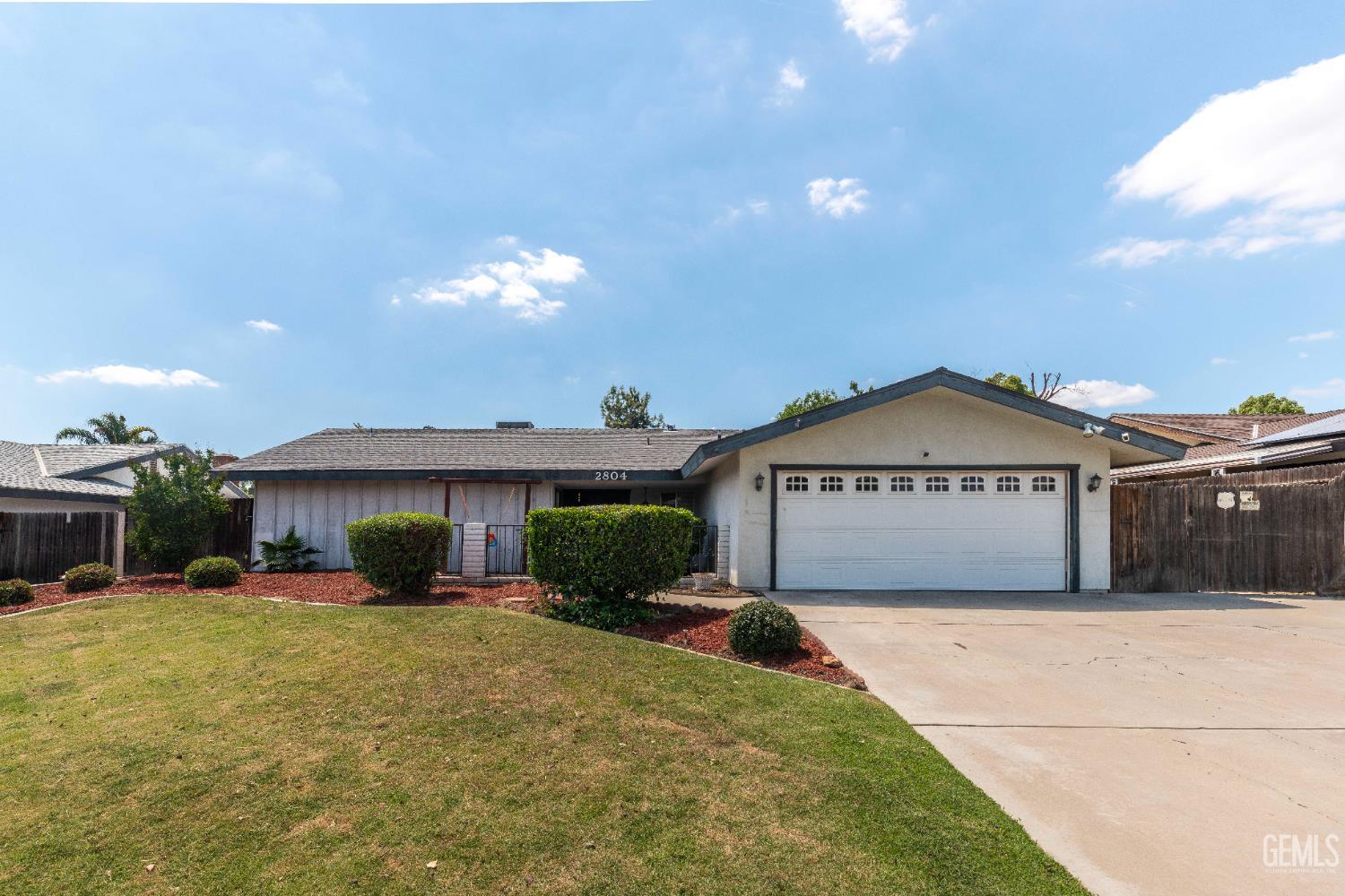 2804 Hempstead Lane — photo 30