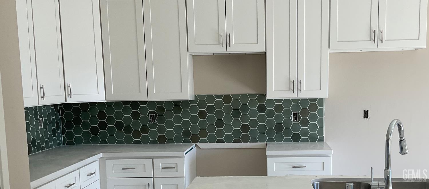 6017 Curvy Hills Drive — photo 3