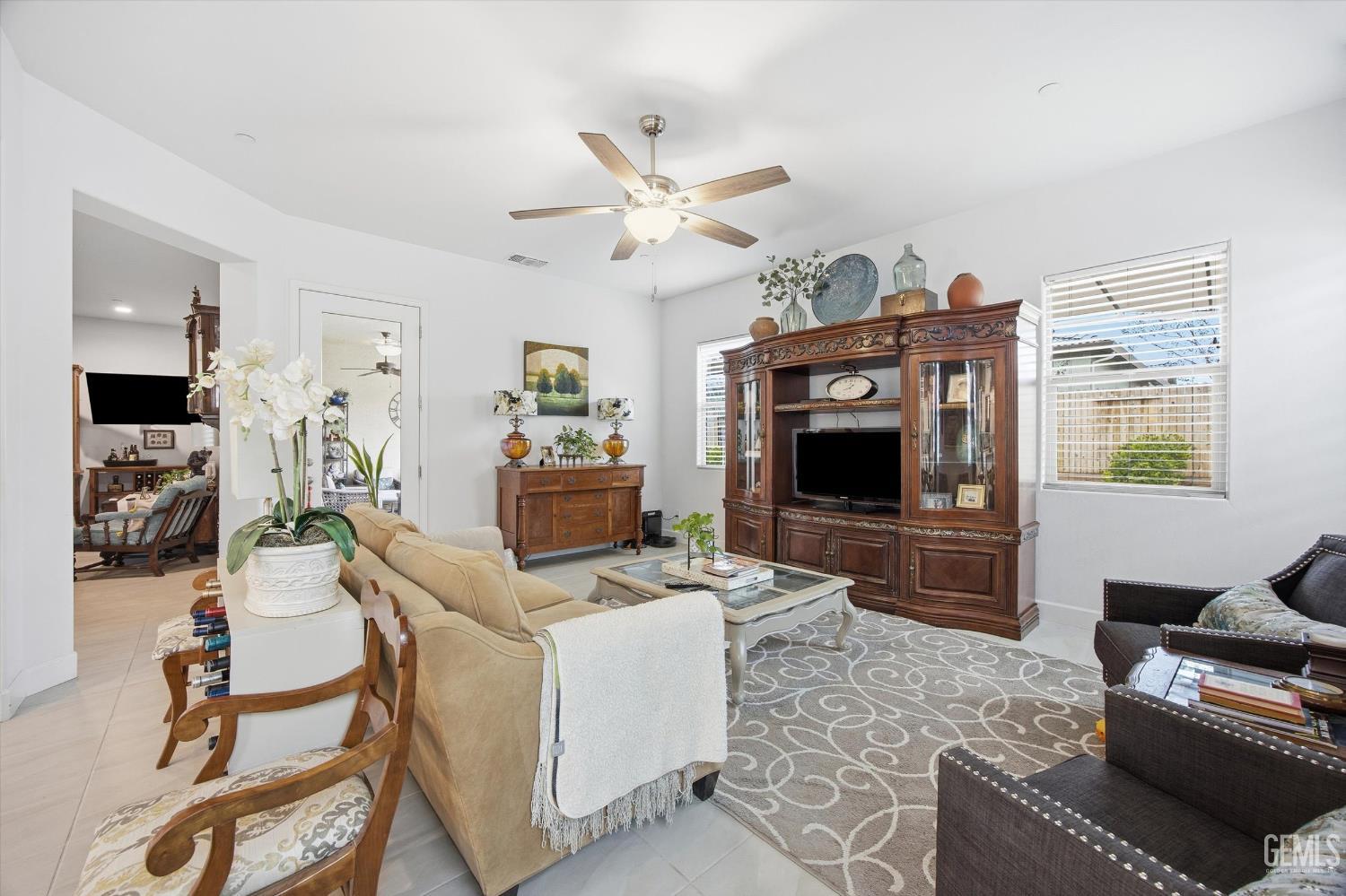 9106 Del Palma Drive — photo 17