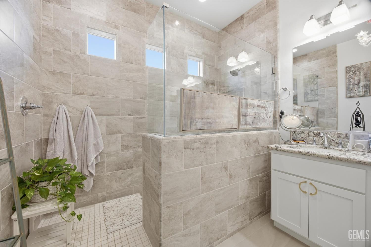 9106 Del Palma Drive — photo 13