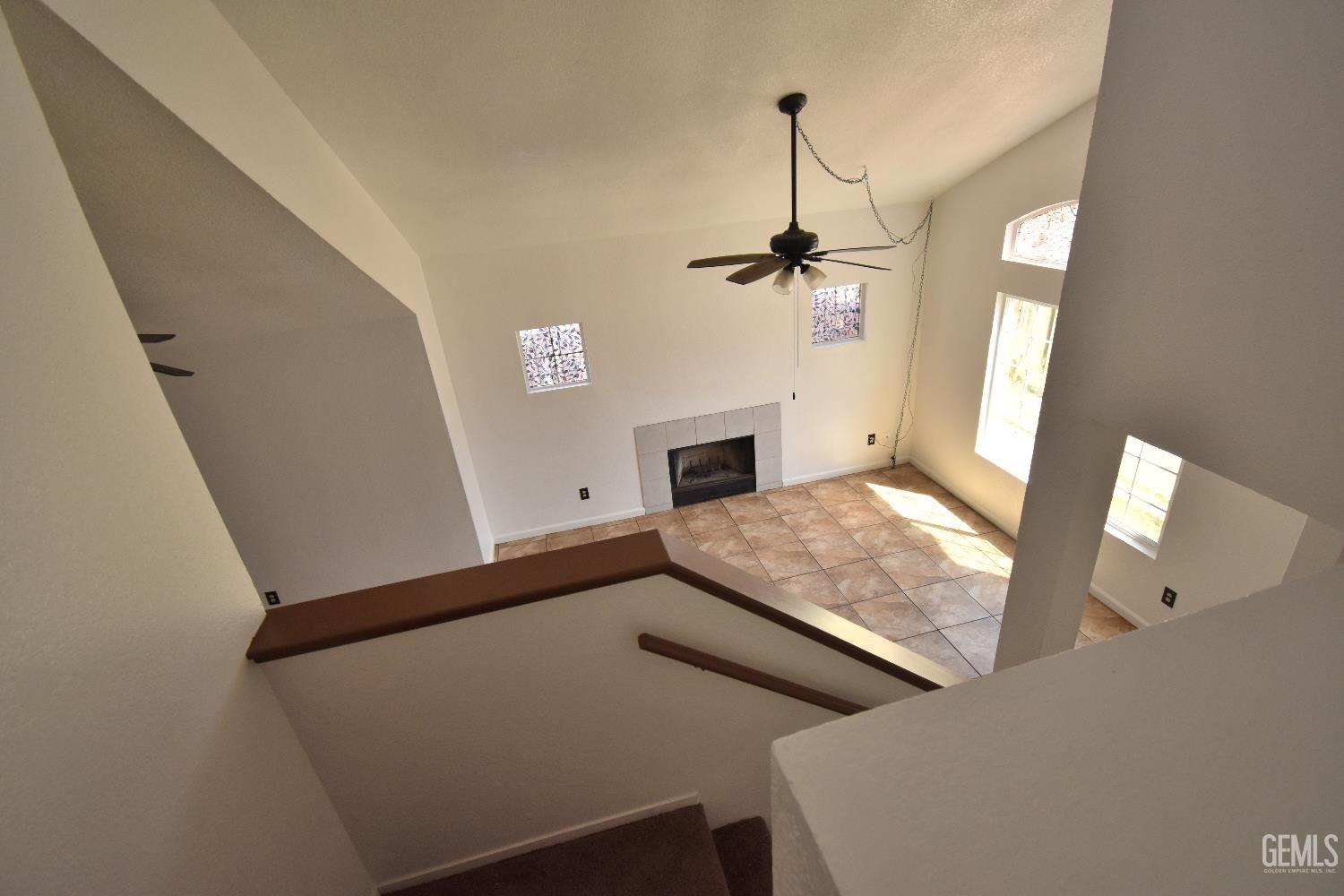 214 Dorrance Street — photo 5