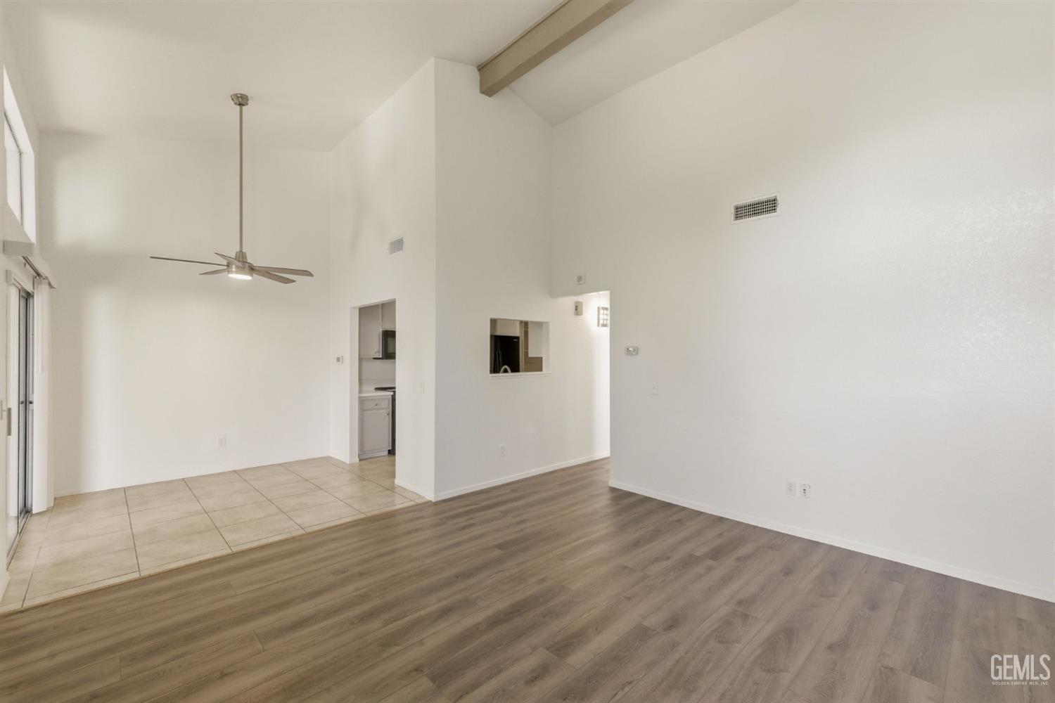 8000 Kroll Way — photo 10