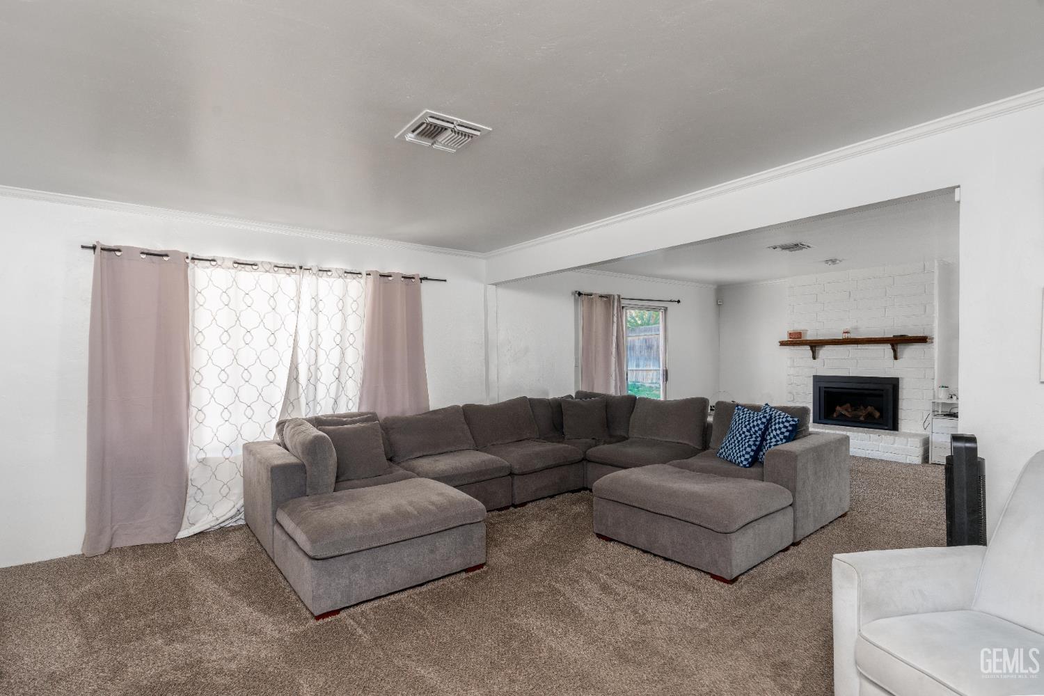 2804 Hempstead Lane — photo 5