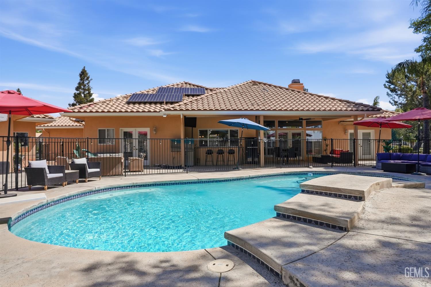 4906 Palisades Circle — photo 41