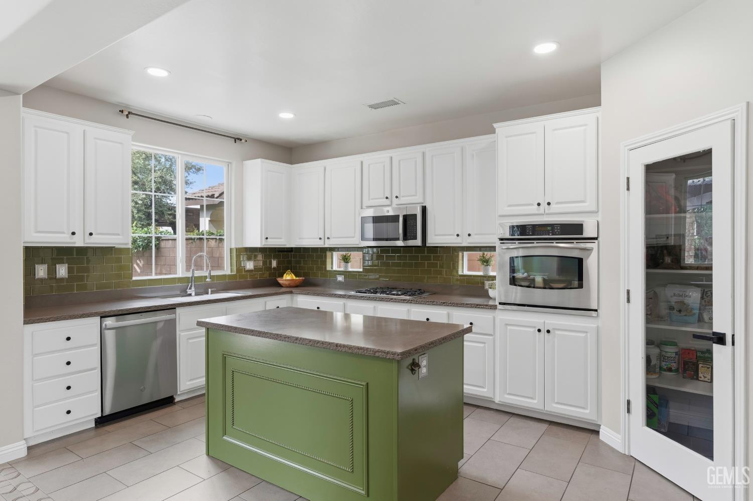 5408 Giverny Way — photo 21