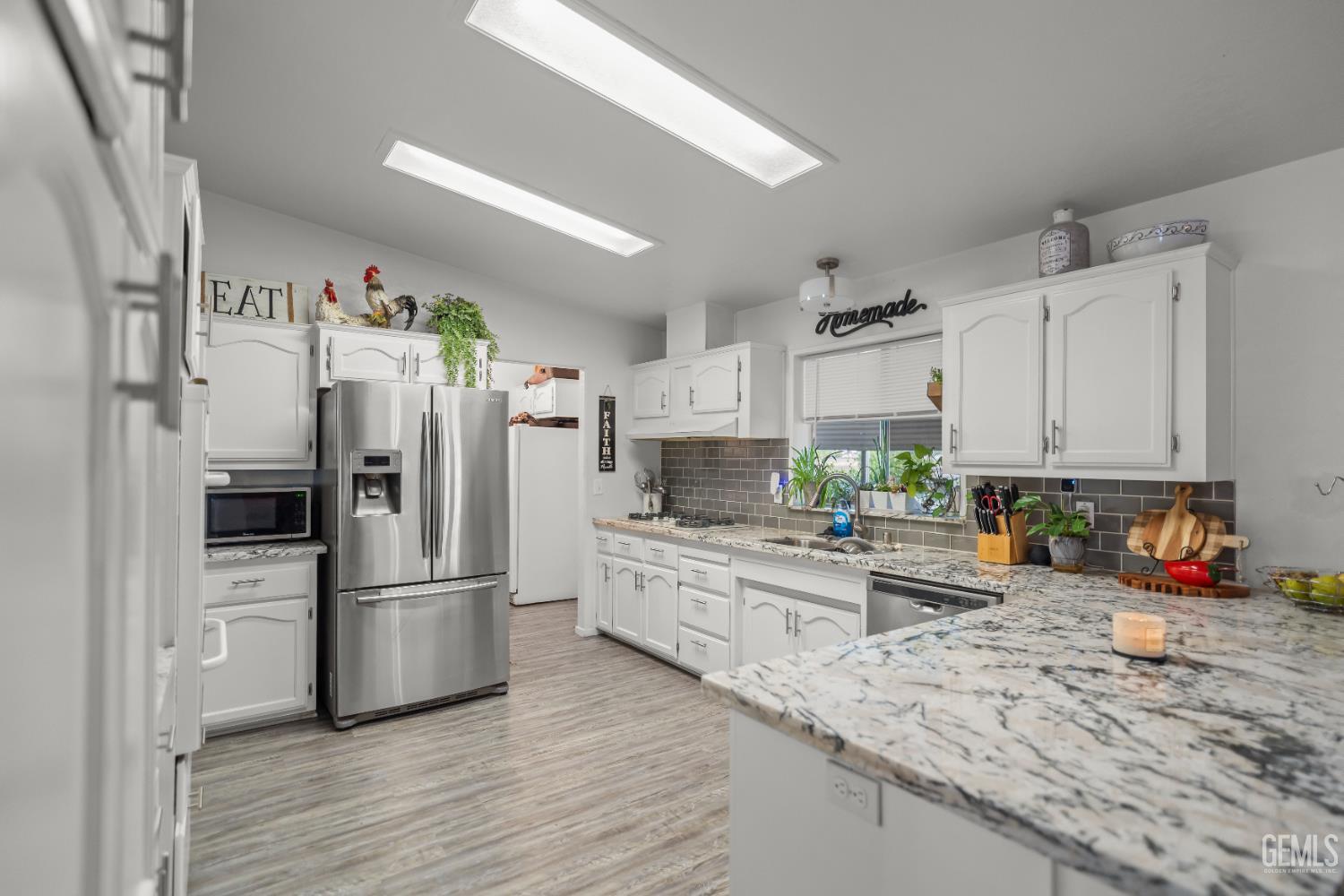 1225 Taft Highway — photo 18