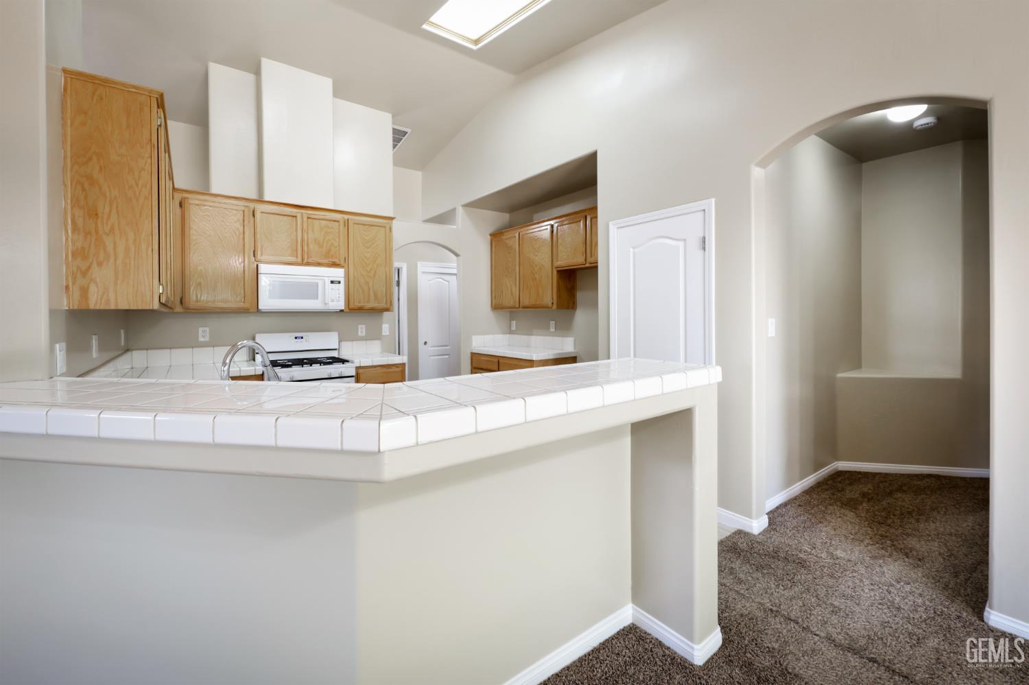 8600 Spanish Bay Drive — photo 16