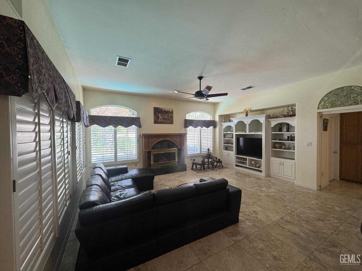 2508 Dover Hill Drive — photo 5