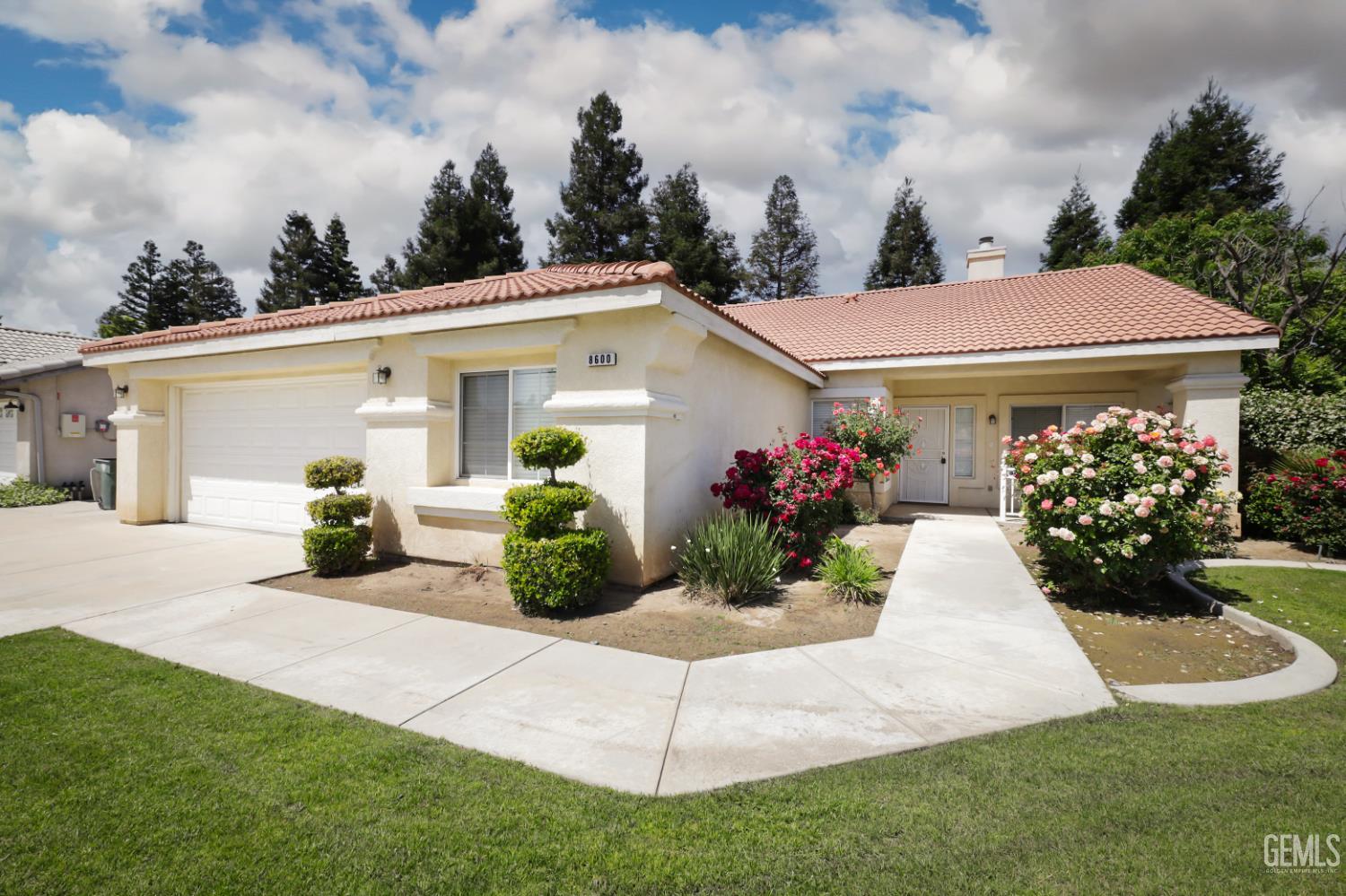 8600 Spanish Bay Drive — photo 2