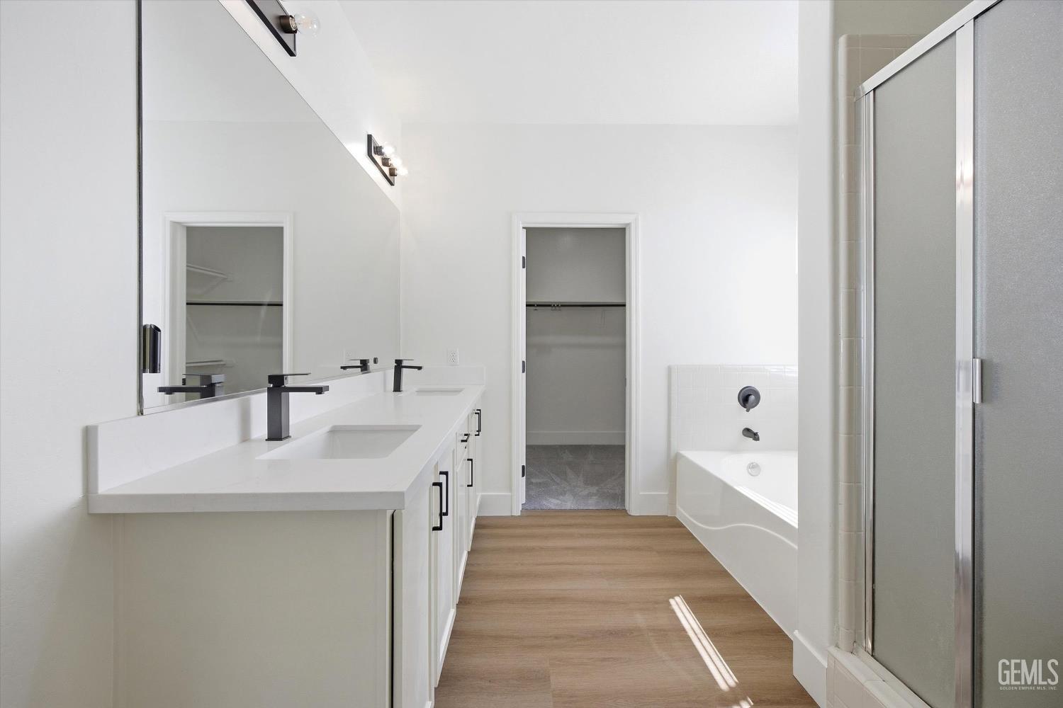 12510 Stablegate Drive — photo 29