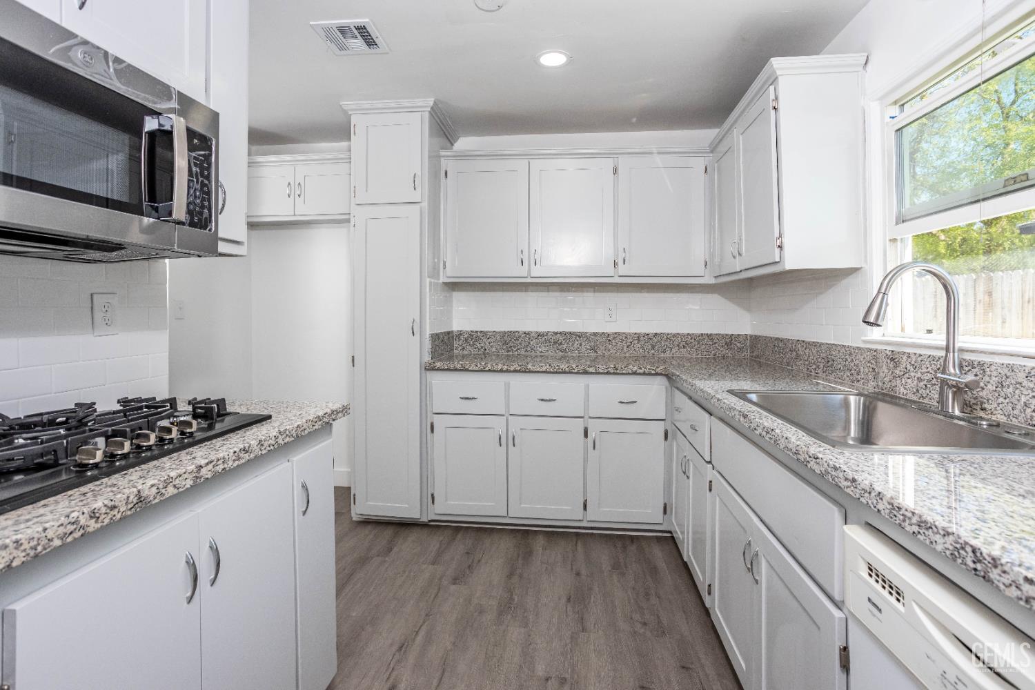 3325 Monterey Street — photo 11