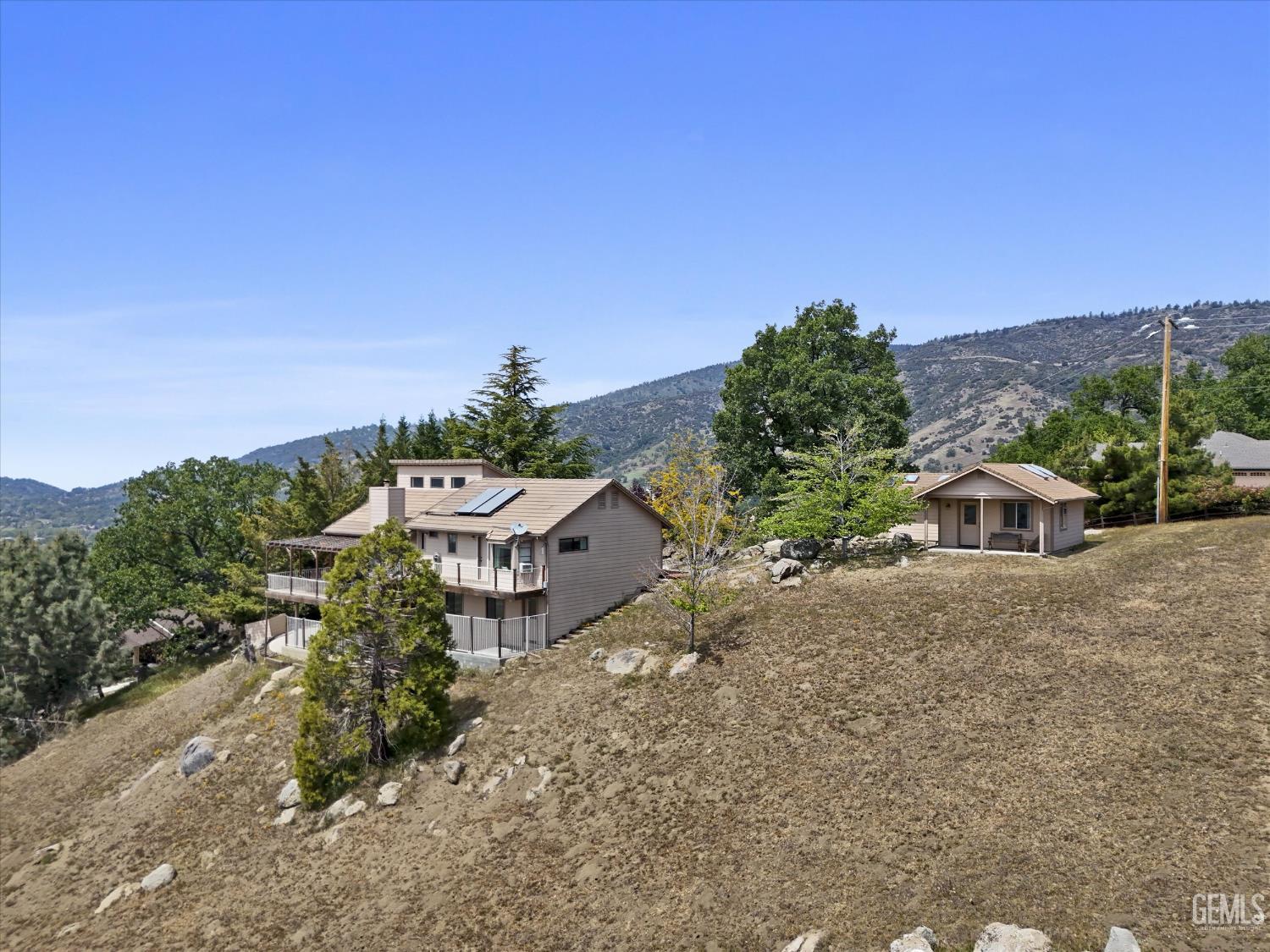 27020 Barkes Way — photo 8