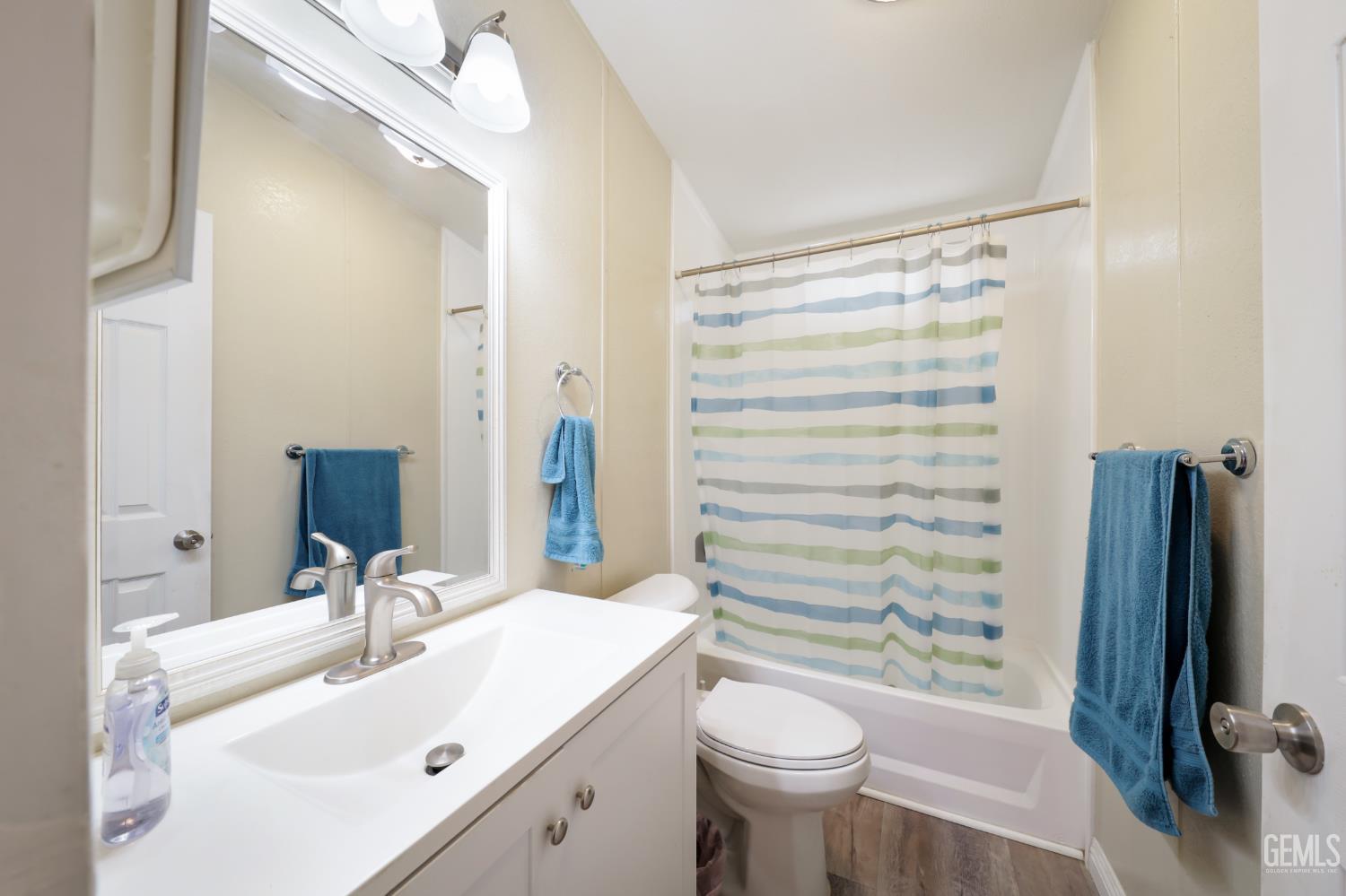 1301 Taft Highway — photo 12