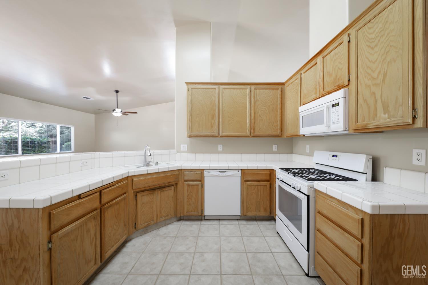 8600 Spanish Bay Drive — photo 18