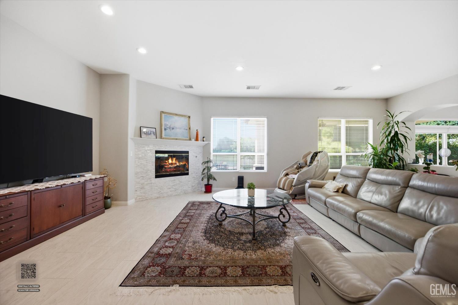 10104 Dutch Iris Drive — photo 4