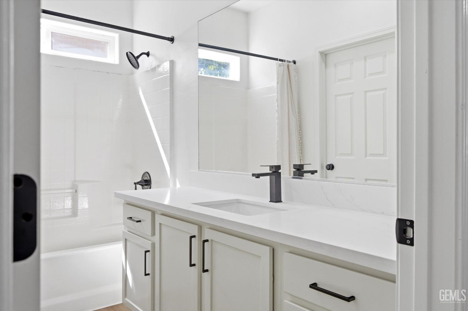 12510 Stablegate Drive — photo 35