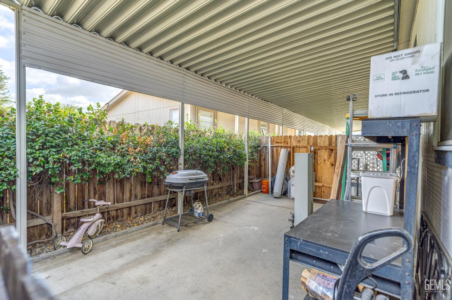 1225 Taft Highway — photo 40