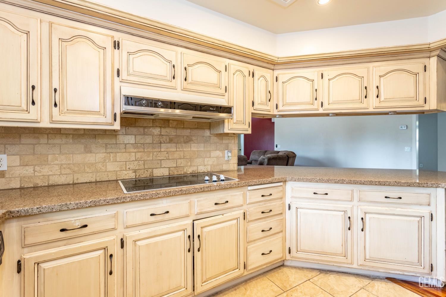 7001 Eloy Avenue — photo 4