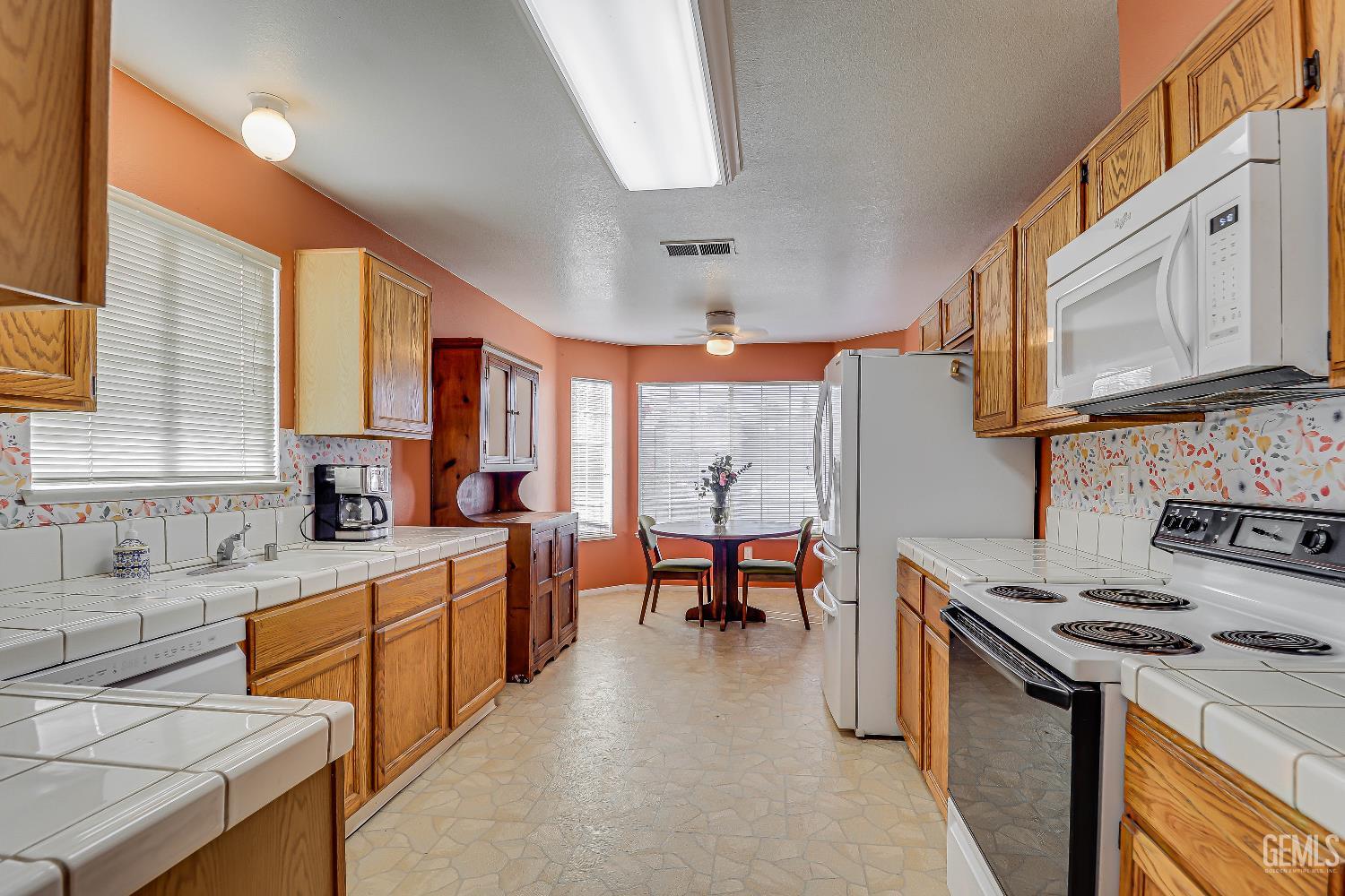 9005 Chalone Court — photo 5