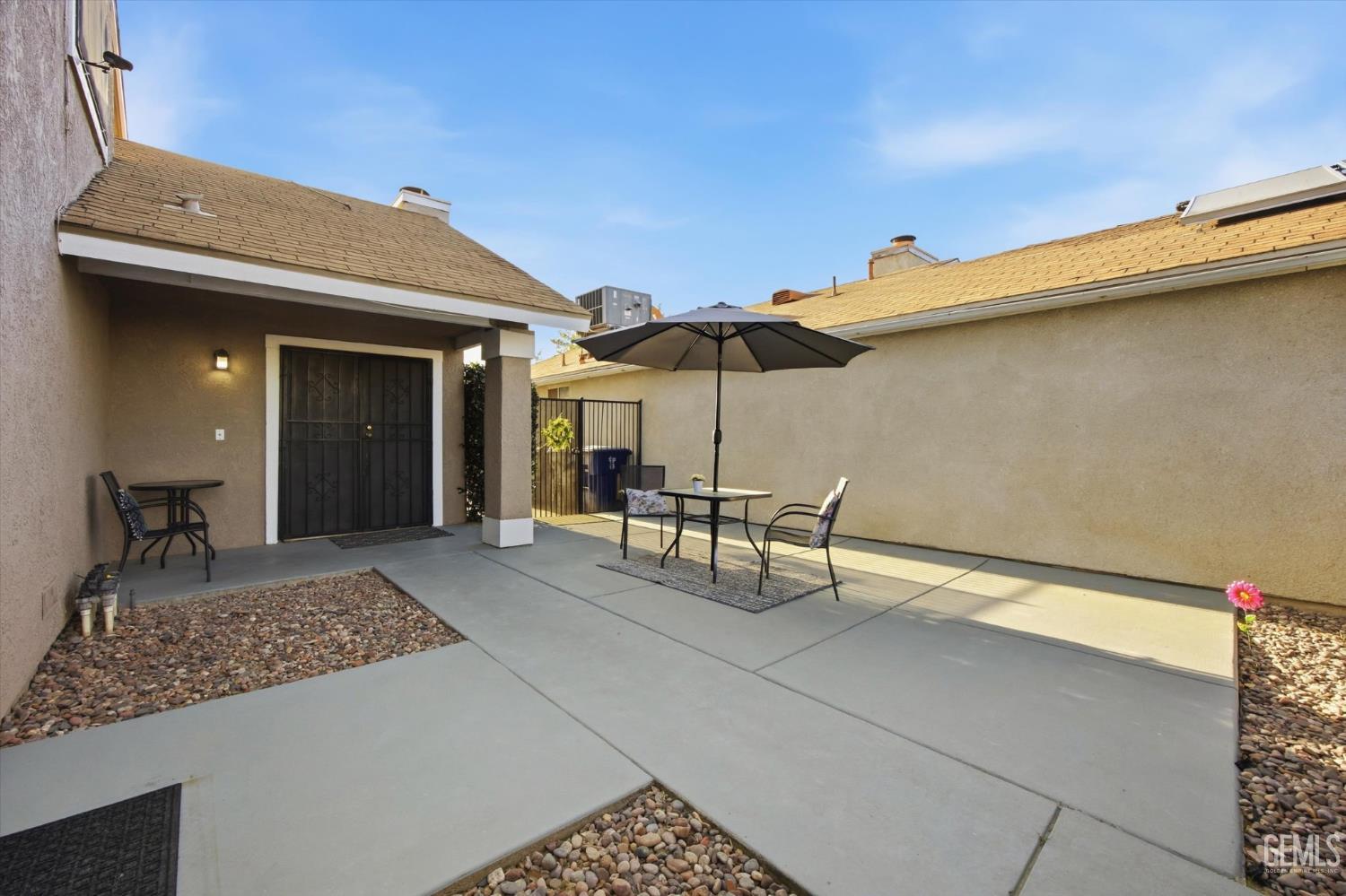 5517 Monitor Street — photo 5