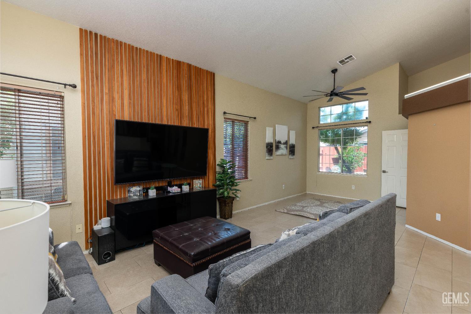 3700 Tracey Court — photo 9