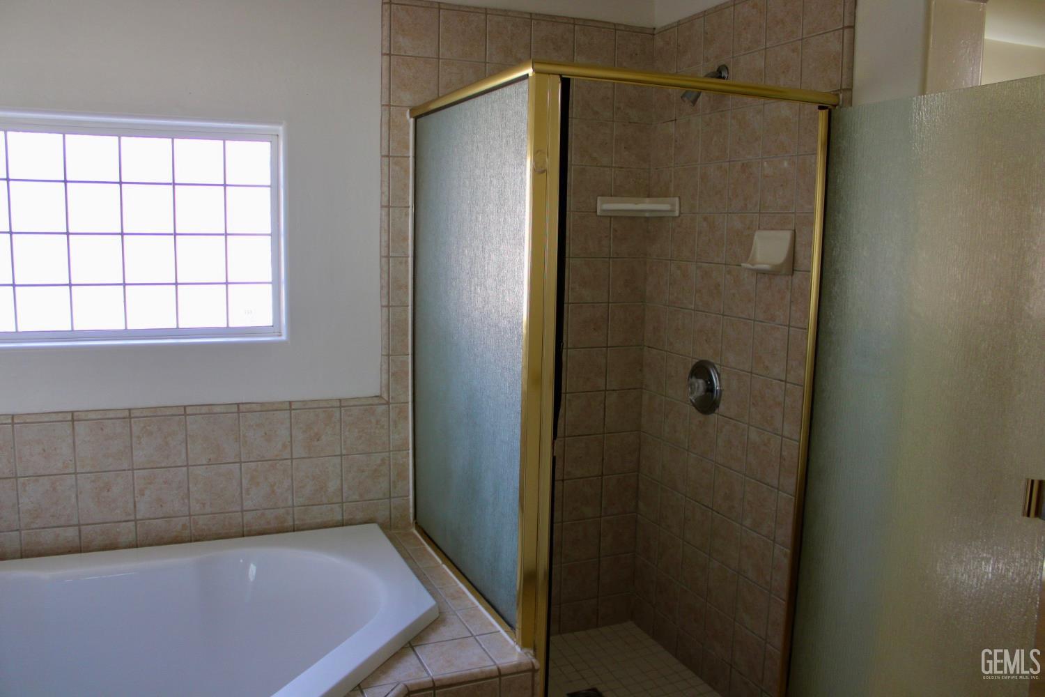 4110 Serene Oak Drive — photo 13