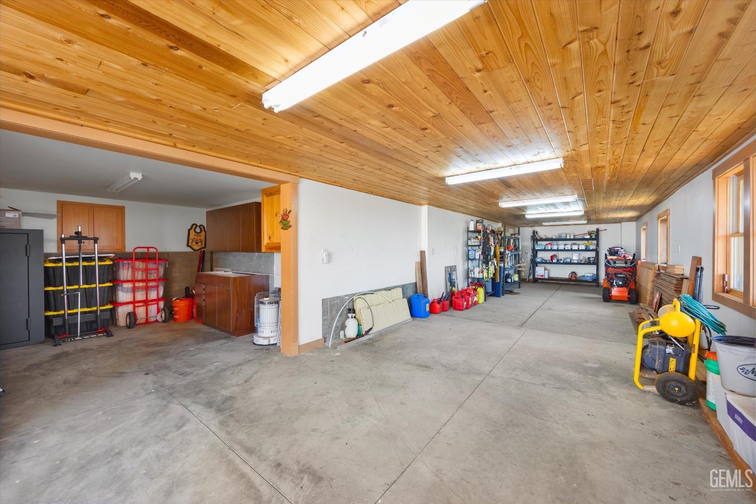 27241 Deertrail Drive — photo 59