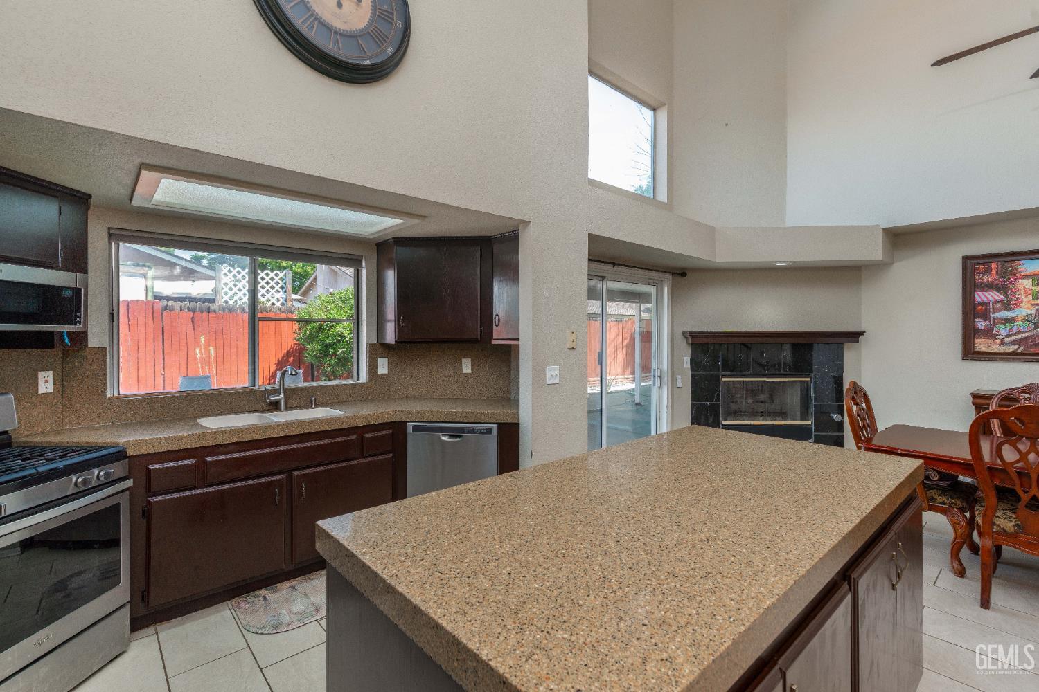 3700 Tracey Court — photo 14