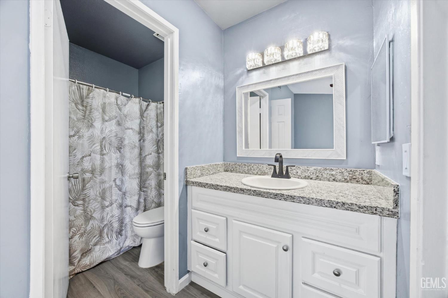 5517 Monitor Street — photo 45