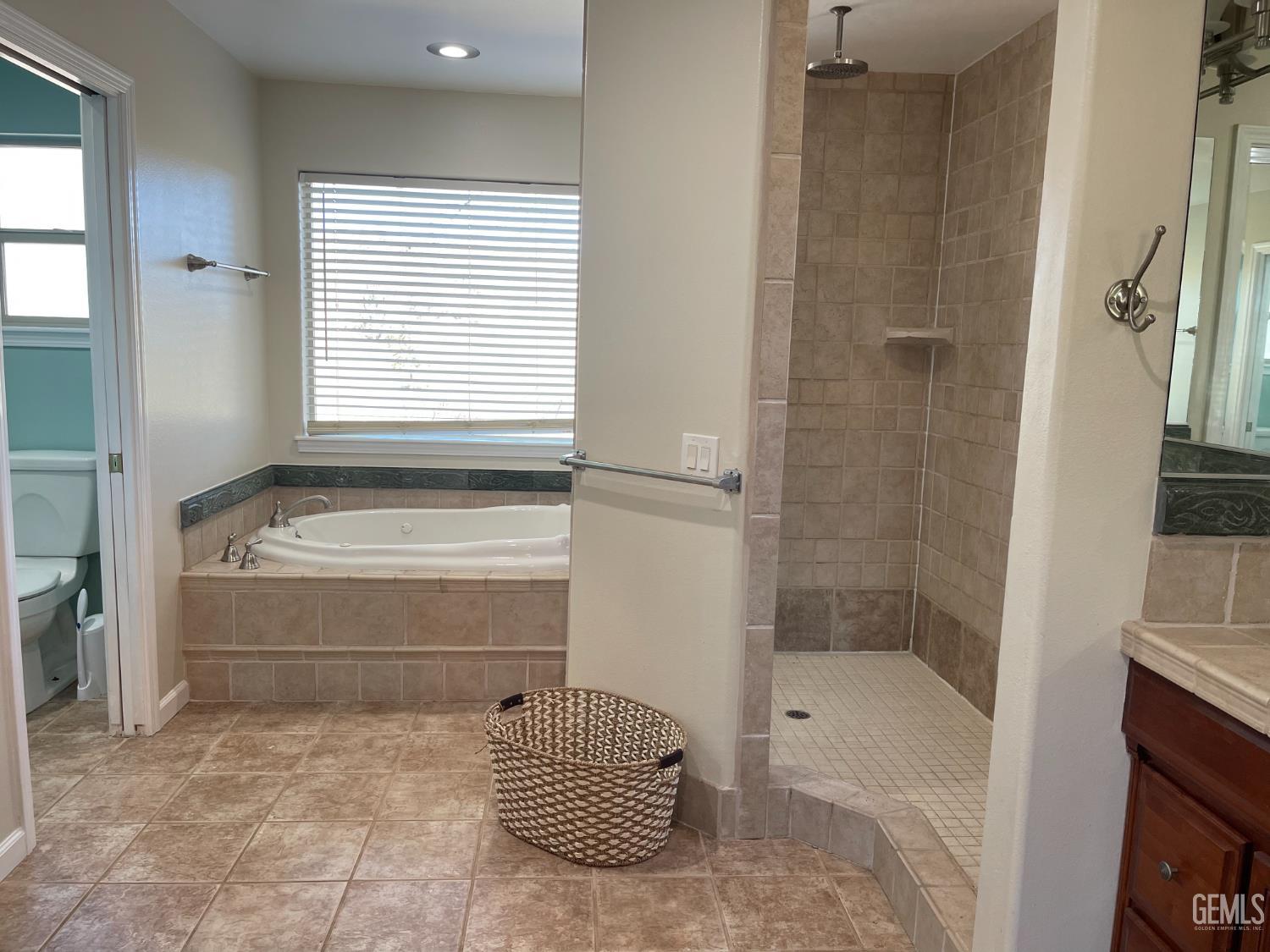 28751 Gleneagle Court — photo 14