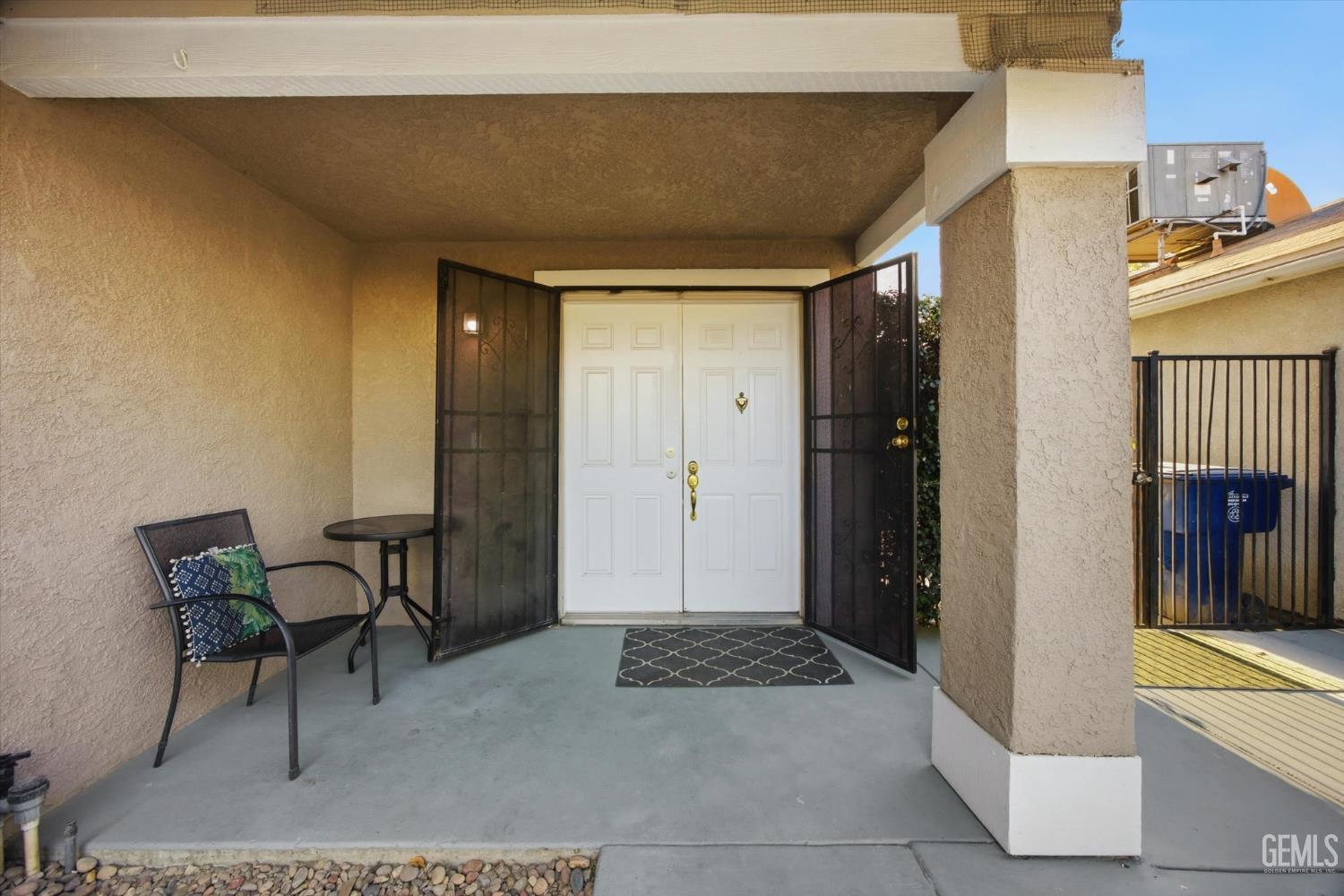 5517 Monitor Street — photo 7