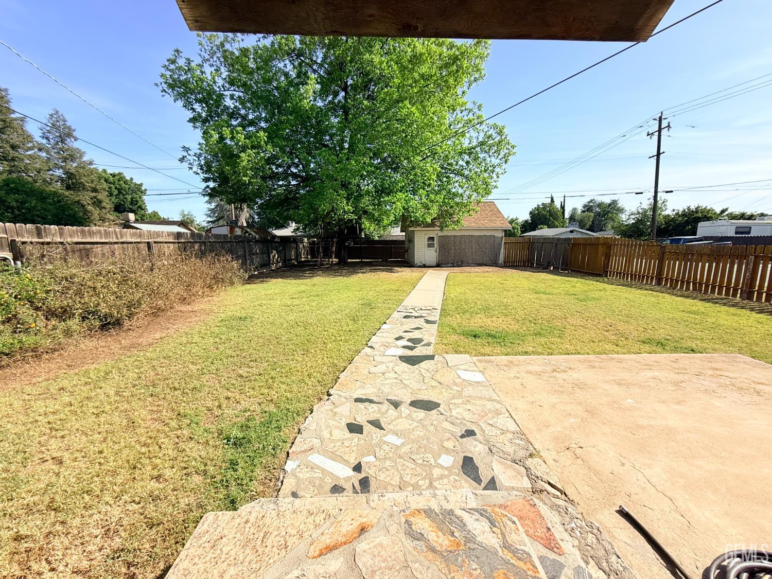 347 Francis Street — photo 16
